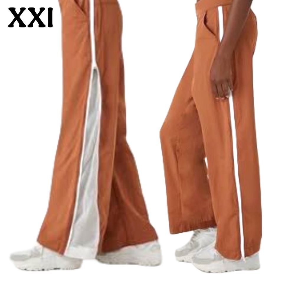 Forever 21 Flared Athleisure Trousers with Contrast Zip-Up White Mesh Stripe